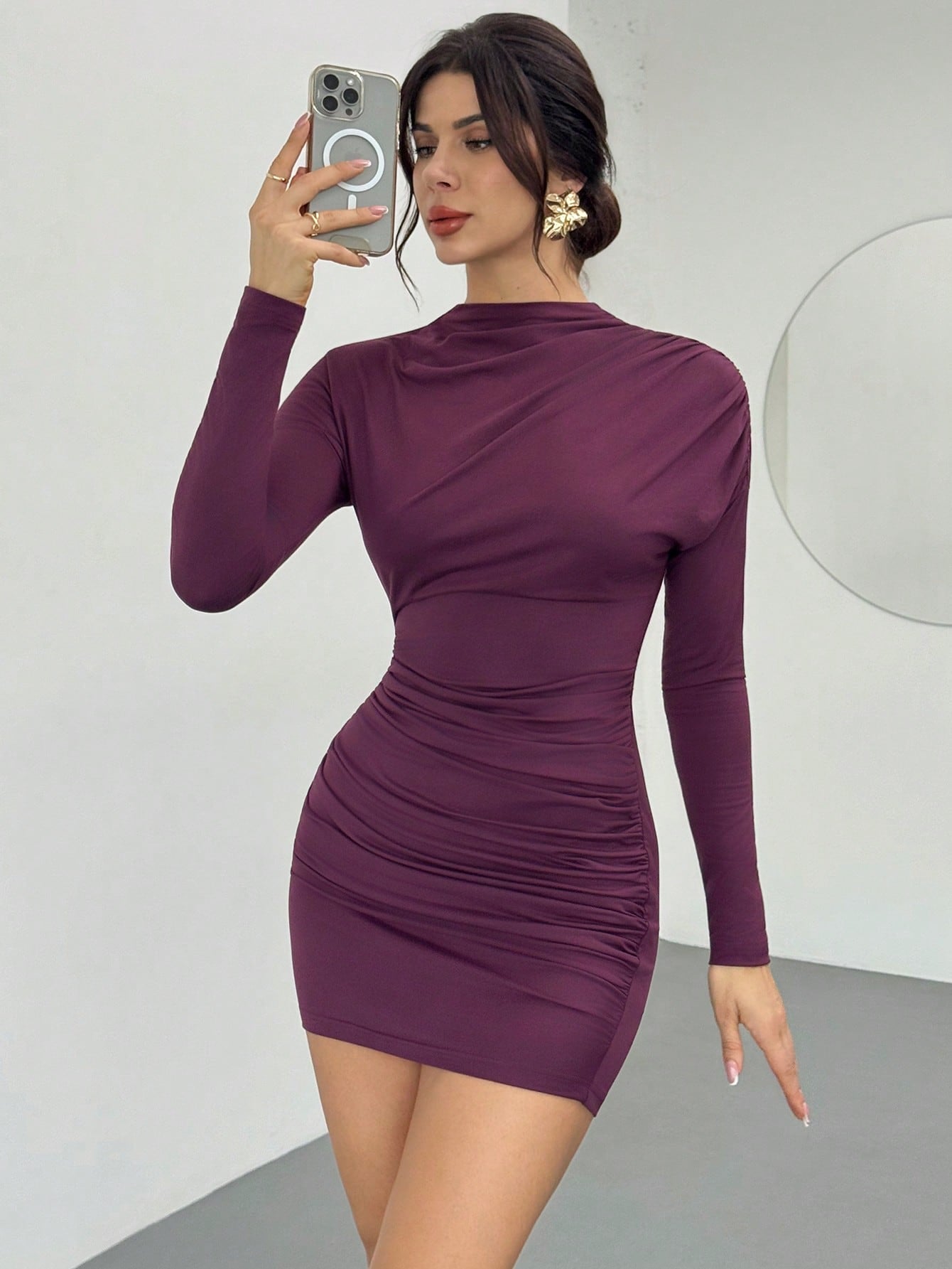 Women’s Woven Fabric Mini Dress, Long Sleeve Design with Ruched Detail, Solid Pattern, 1 Piece, For Daily Wear