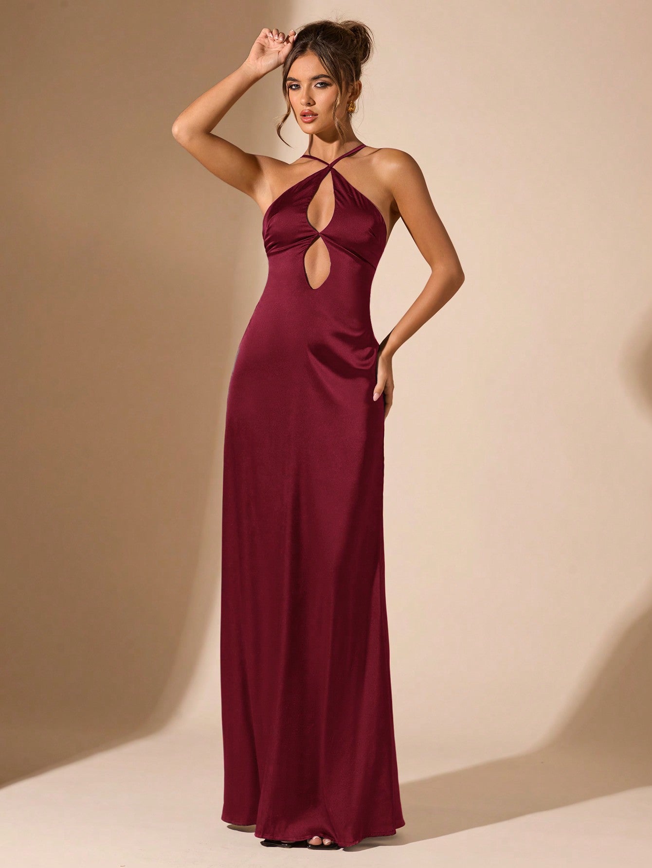 Minimalist Halter Neck Backless Maxi Dress for Graduation, Formal, Cocktail, and Wedding Guest Occasions