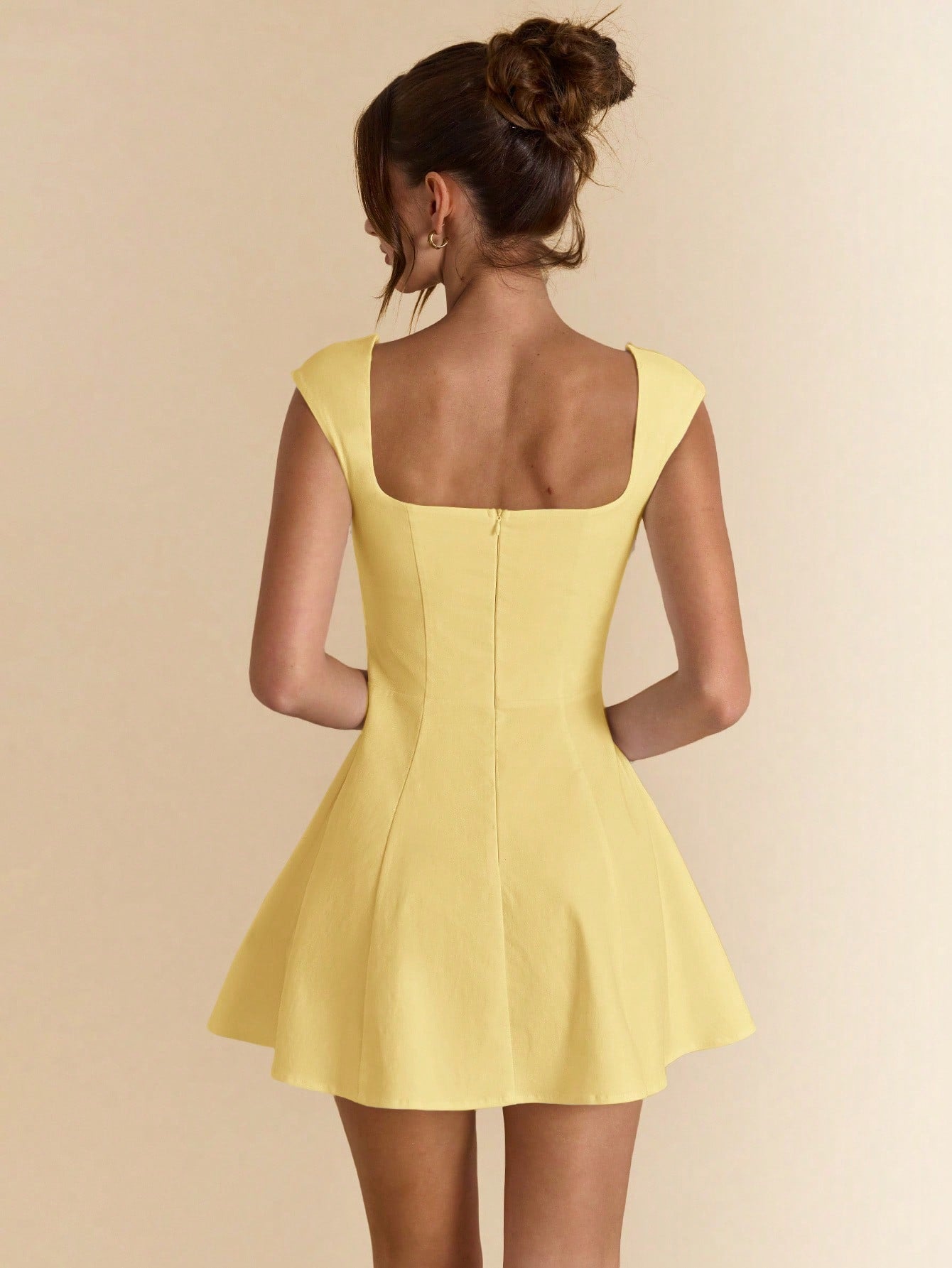 Square Neck Open Back Flowy Dress for Spring and Summer Wear