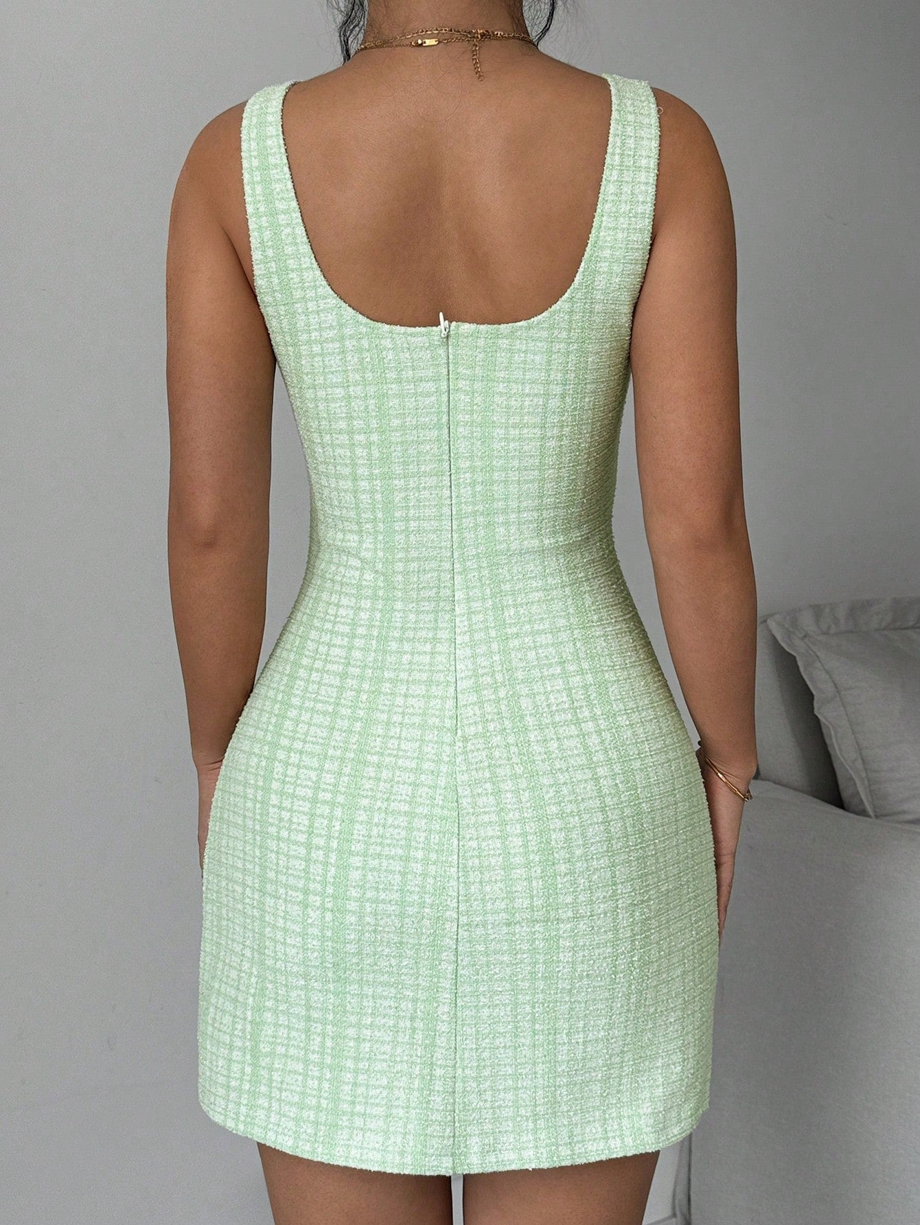 Round Neck Backless Sleeveless Dress for Casual and Elegant Wear