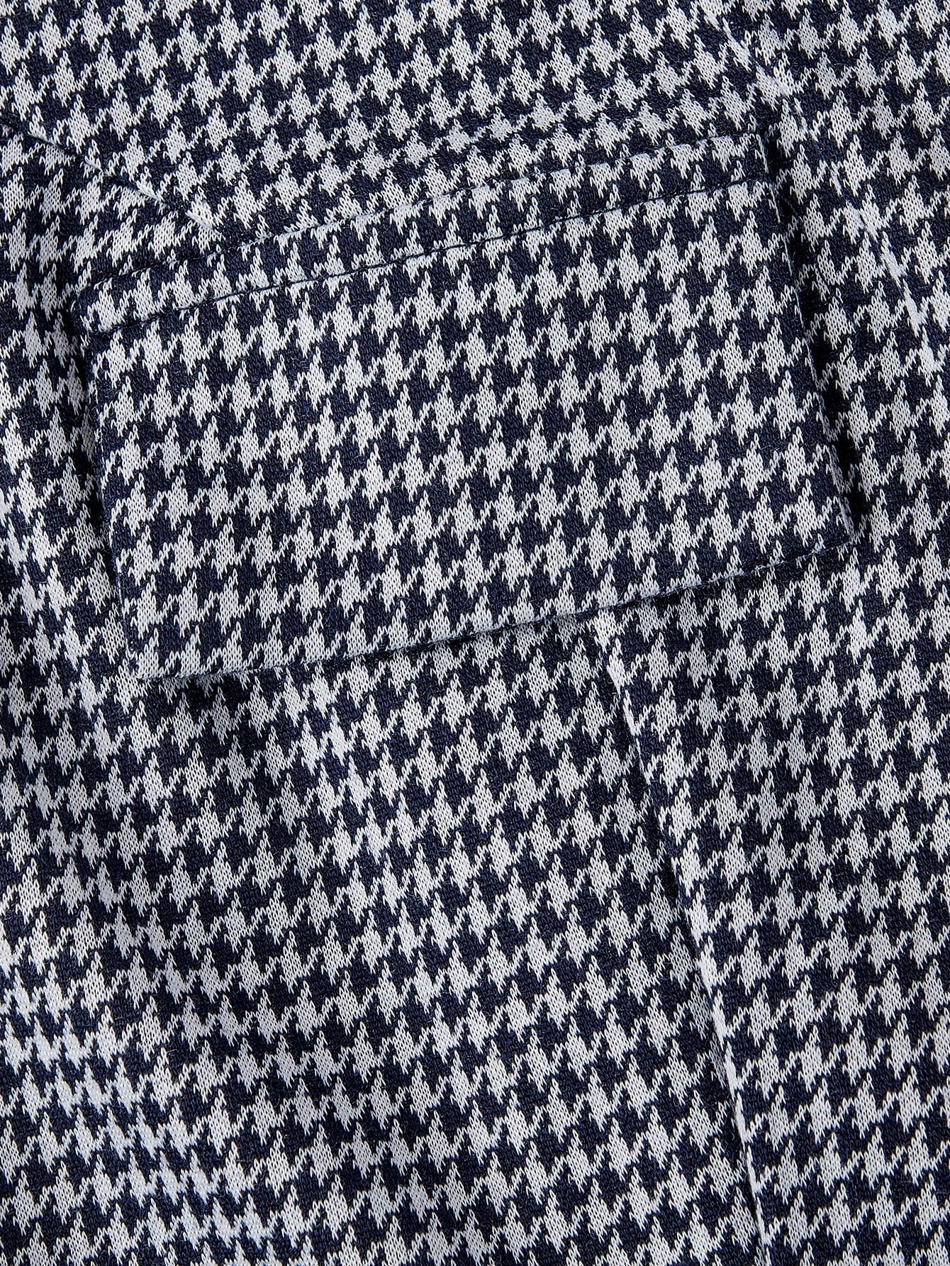 Tweed Collared Sleeveless Dress with Button Front Suit Style Skirt Design for Business Casual Wear