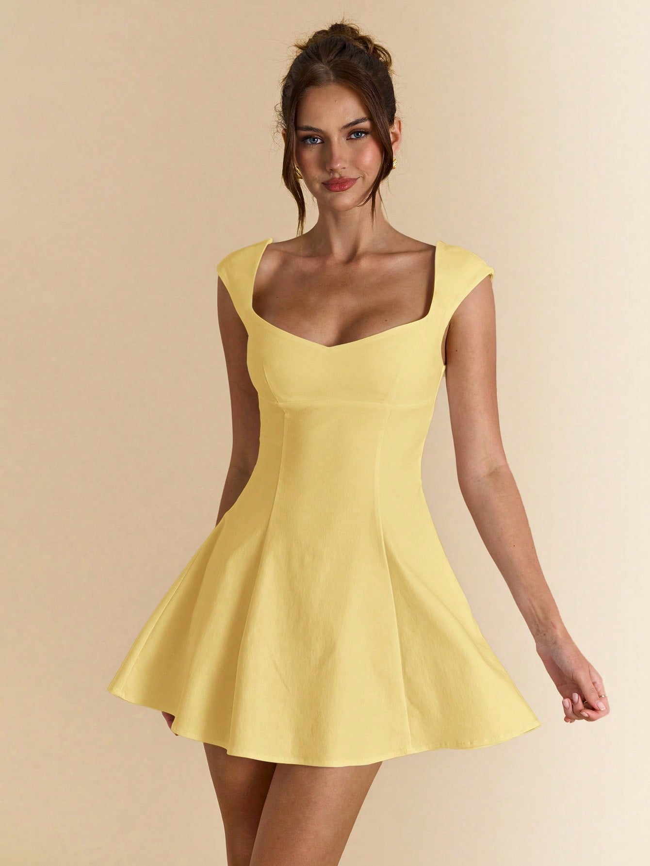 Square Neck Open Back Flowy Dress for Spring and Summer Wear