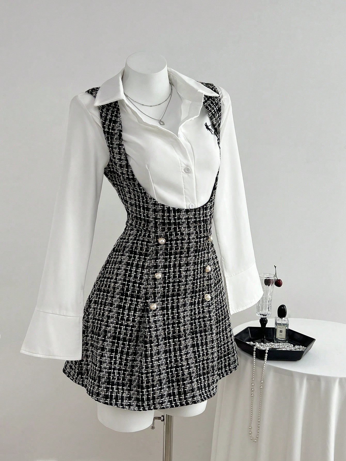 Women’s Woven Fabric Shift Dress, Sleeveless Design, Plaid Pattern, 1 Piece, For Commuting Wear