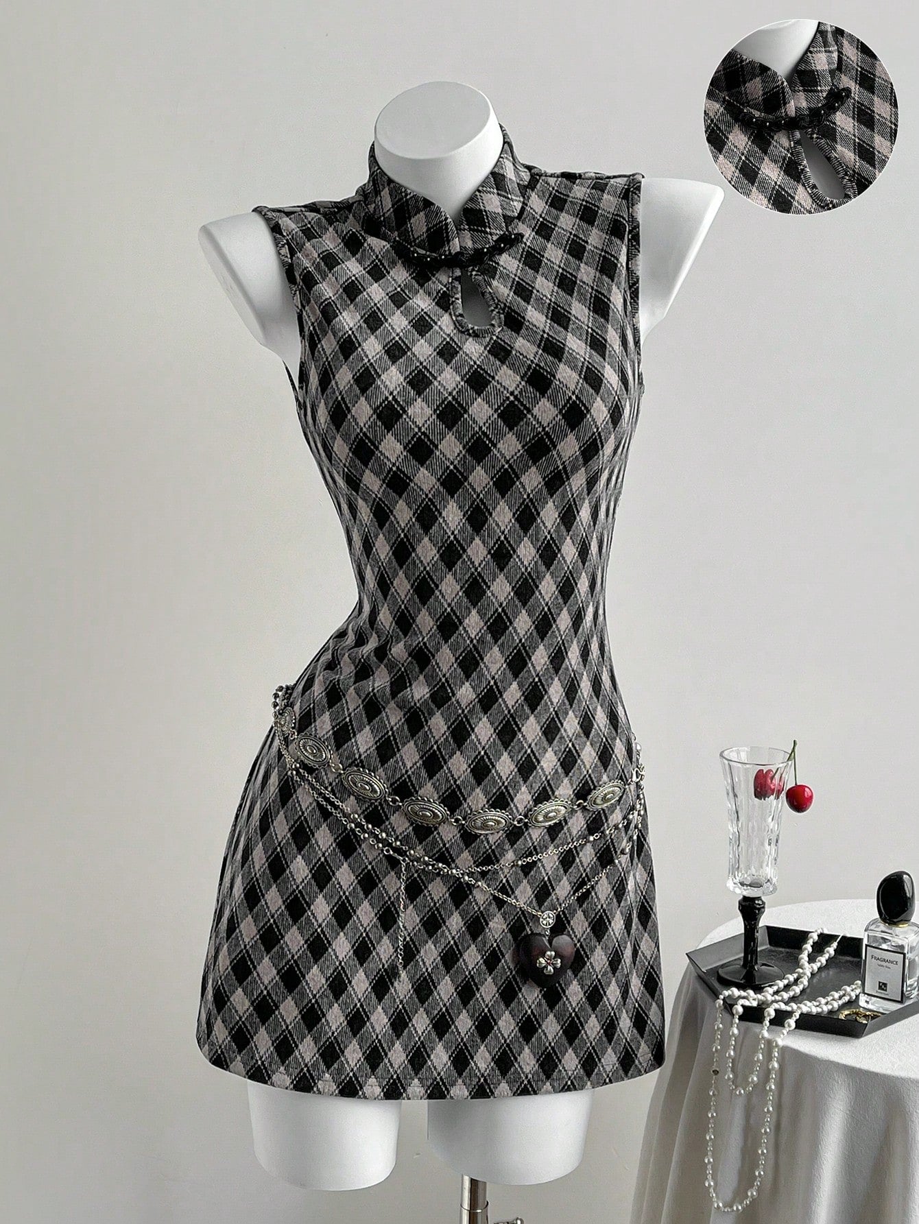 Women’s Knit Fabric Sleeveless Mini Dress, Mandarin Collar Design with Waist Detail, Plaid Pattern, 1 Piece, For Commuting and Daily Wear