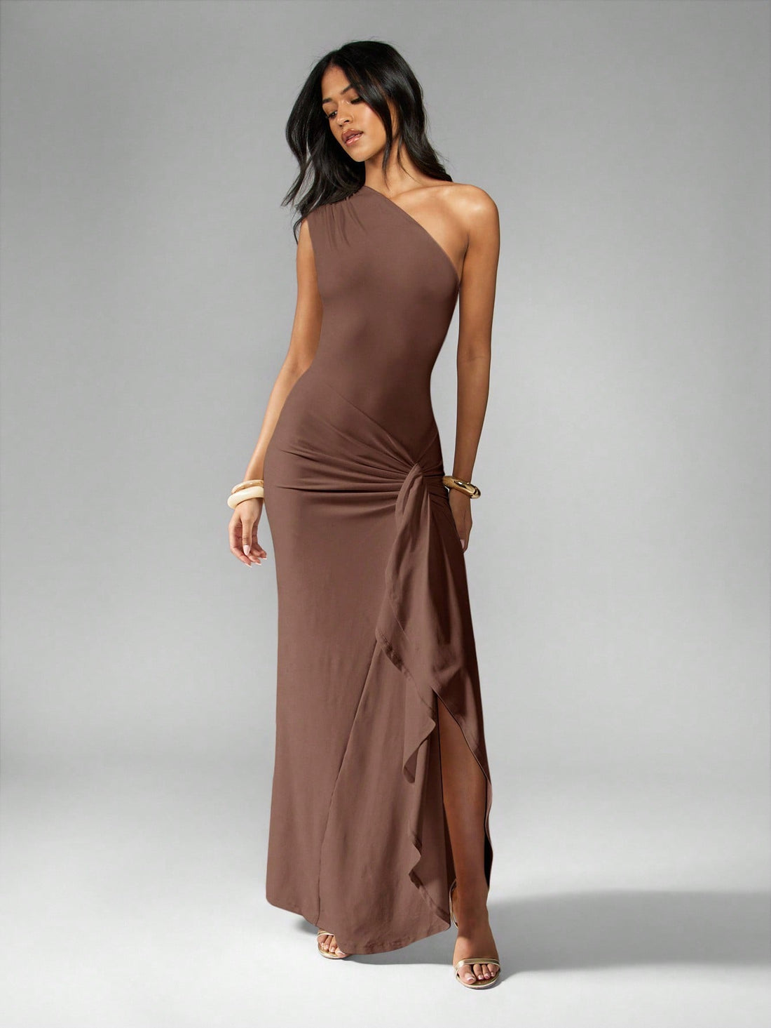 One-Shoulder Draped Evening Gown with Ruched Side Split for Formal Events and Parties