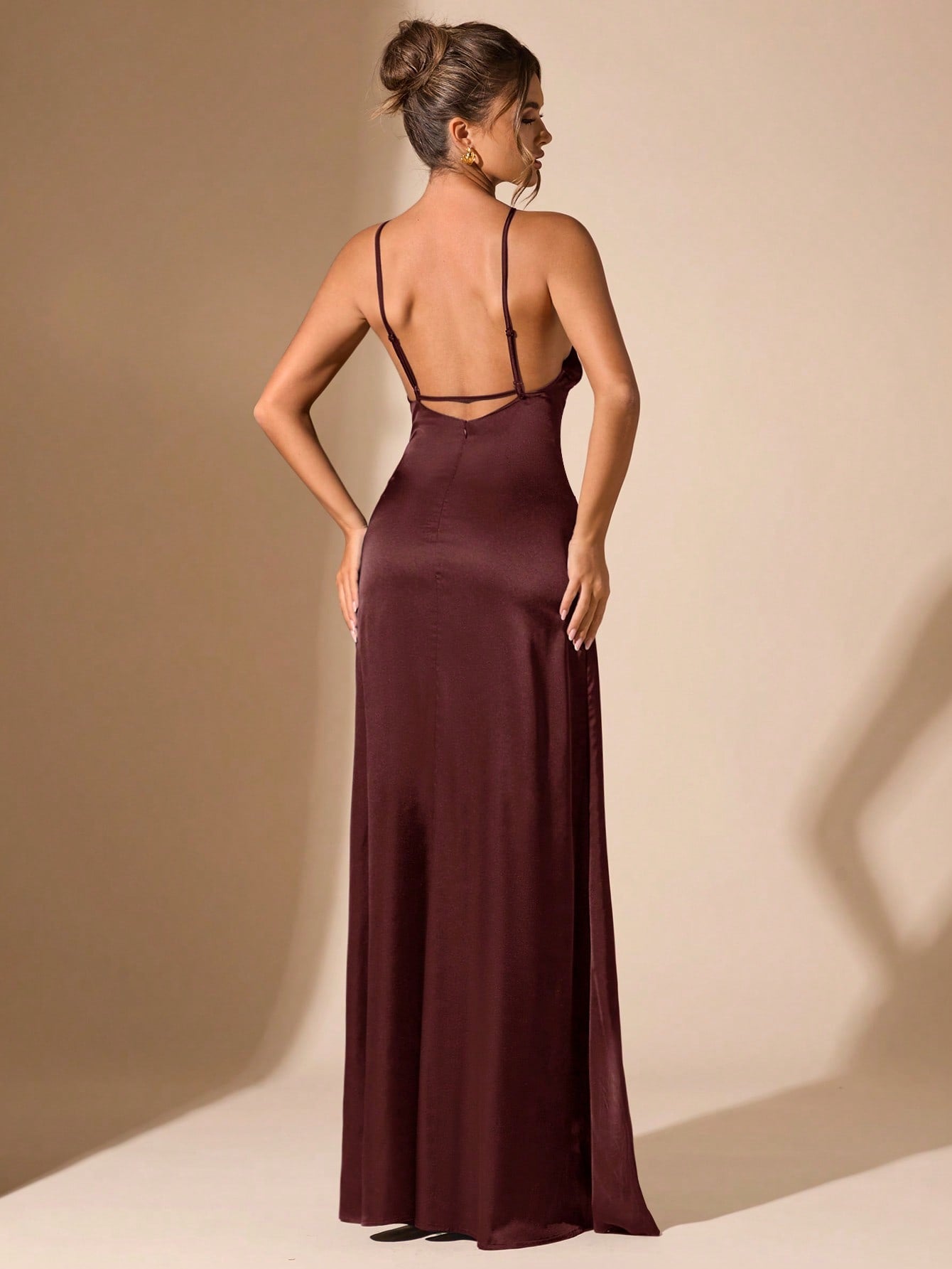 Minimalist Halter Neck Backless Maxi Dress for Graduation, Formal, Cocktail, and Wedding Guest Occasions