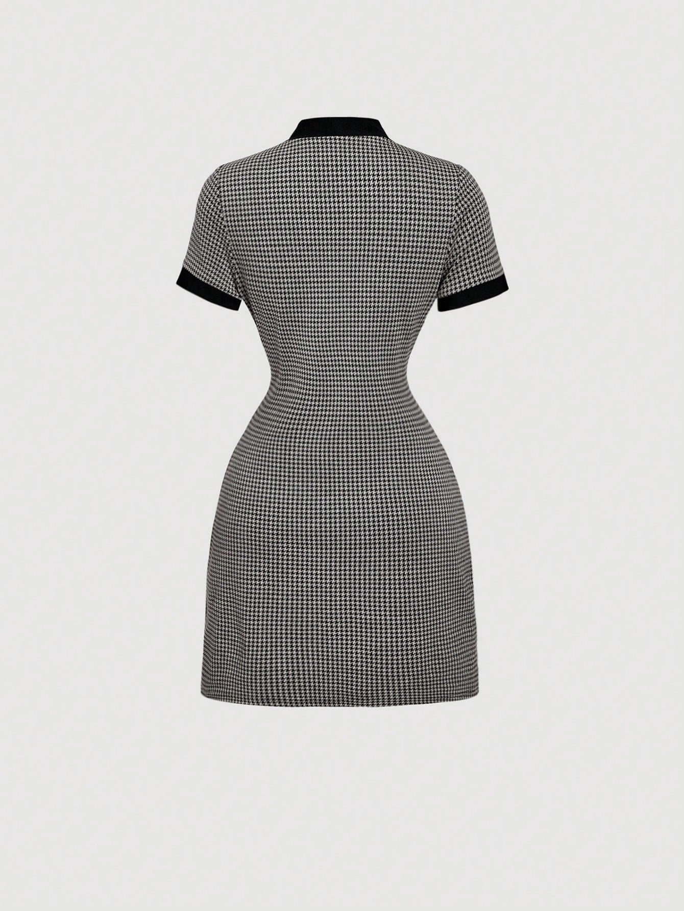 Plaid Pattern Mini Dress Black Color Single Piece Twist Collar Design For Casual Wear