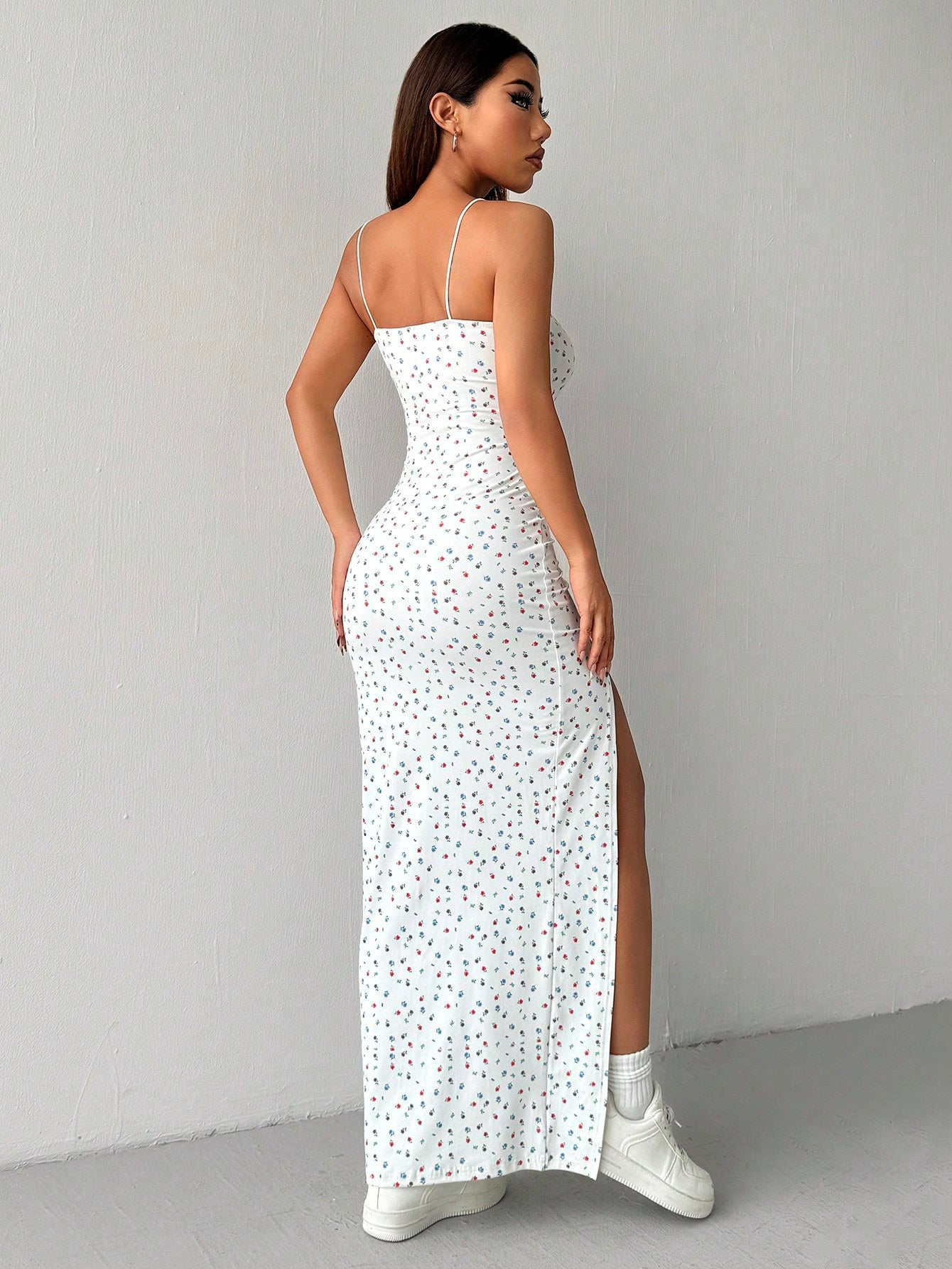 Floral Pattern Long Dress White Color Single Piece Sleeveless Cami Design For Daily Styling