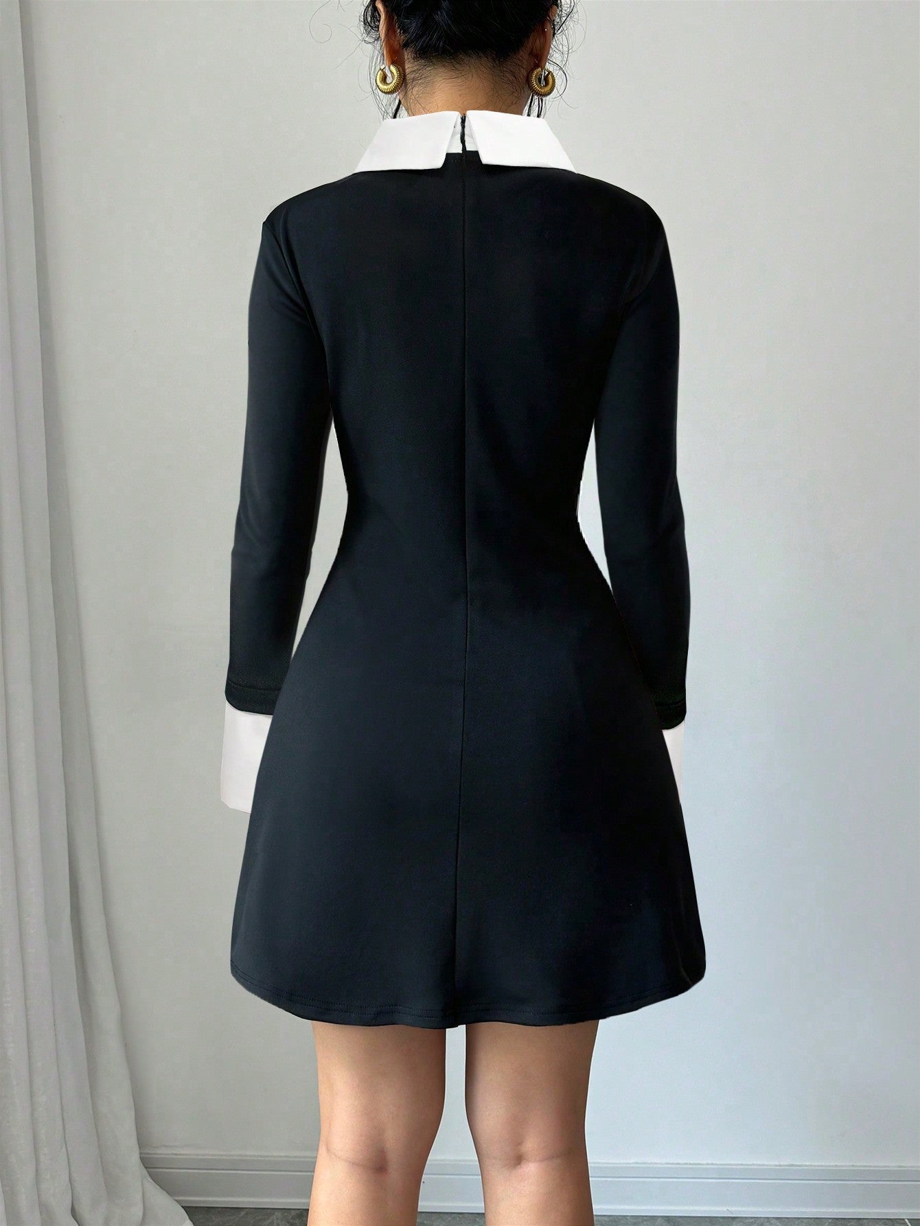 Women’s Woven Fabric Short Dress, Collared Long Sleeve Design with Cuff Detail and Faux Pocket, Color Block Pattern, 1 Piece, For Autumn Wear