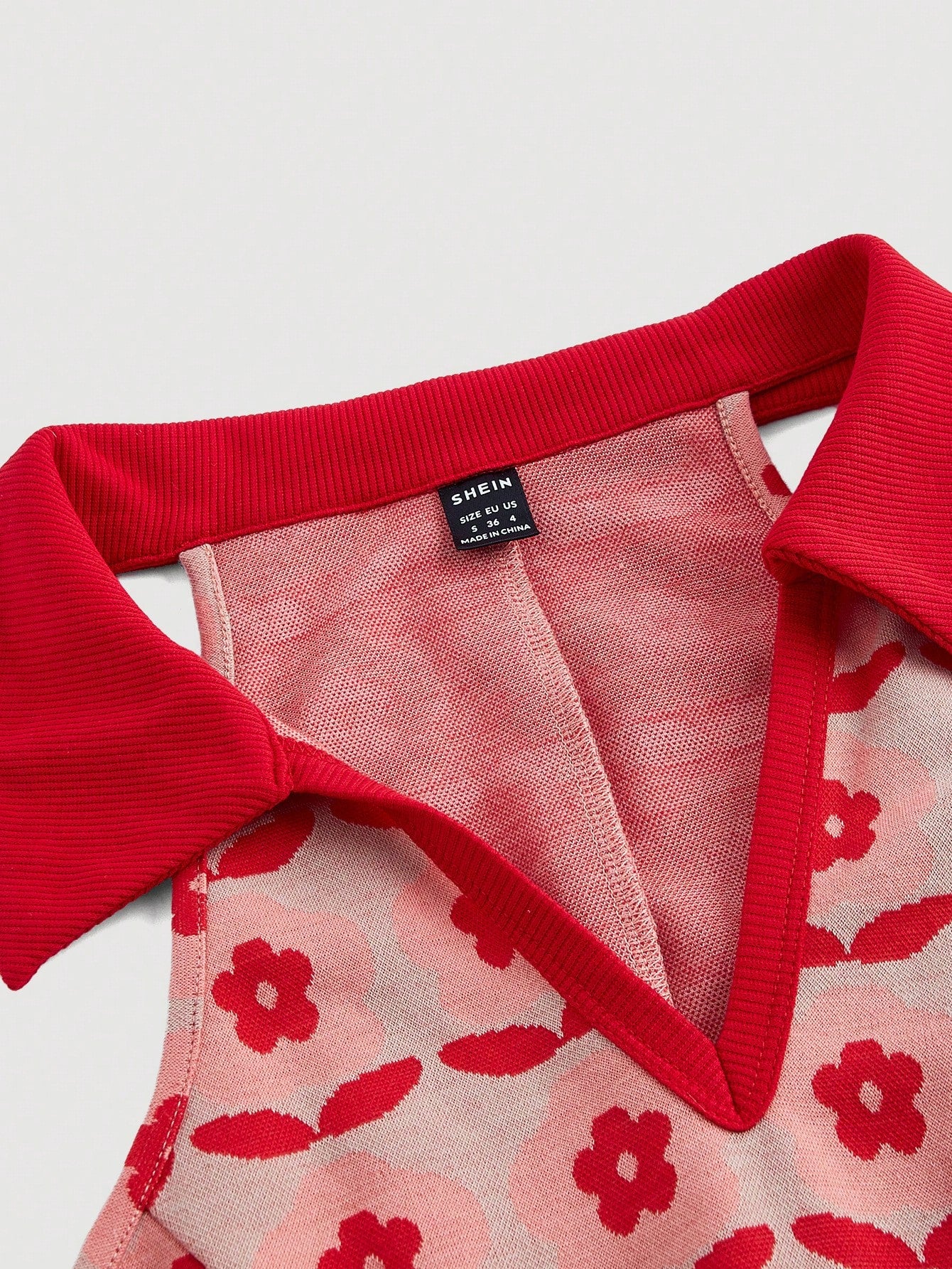 Knitted Fabric Dress Red Color Single Piece Sleeveless Design For Daily Styling