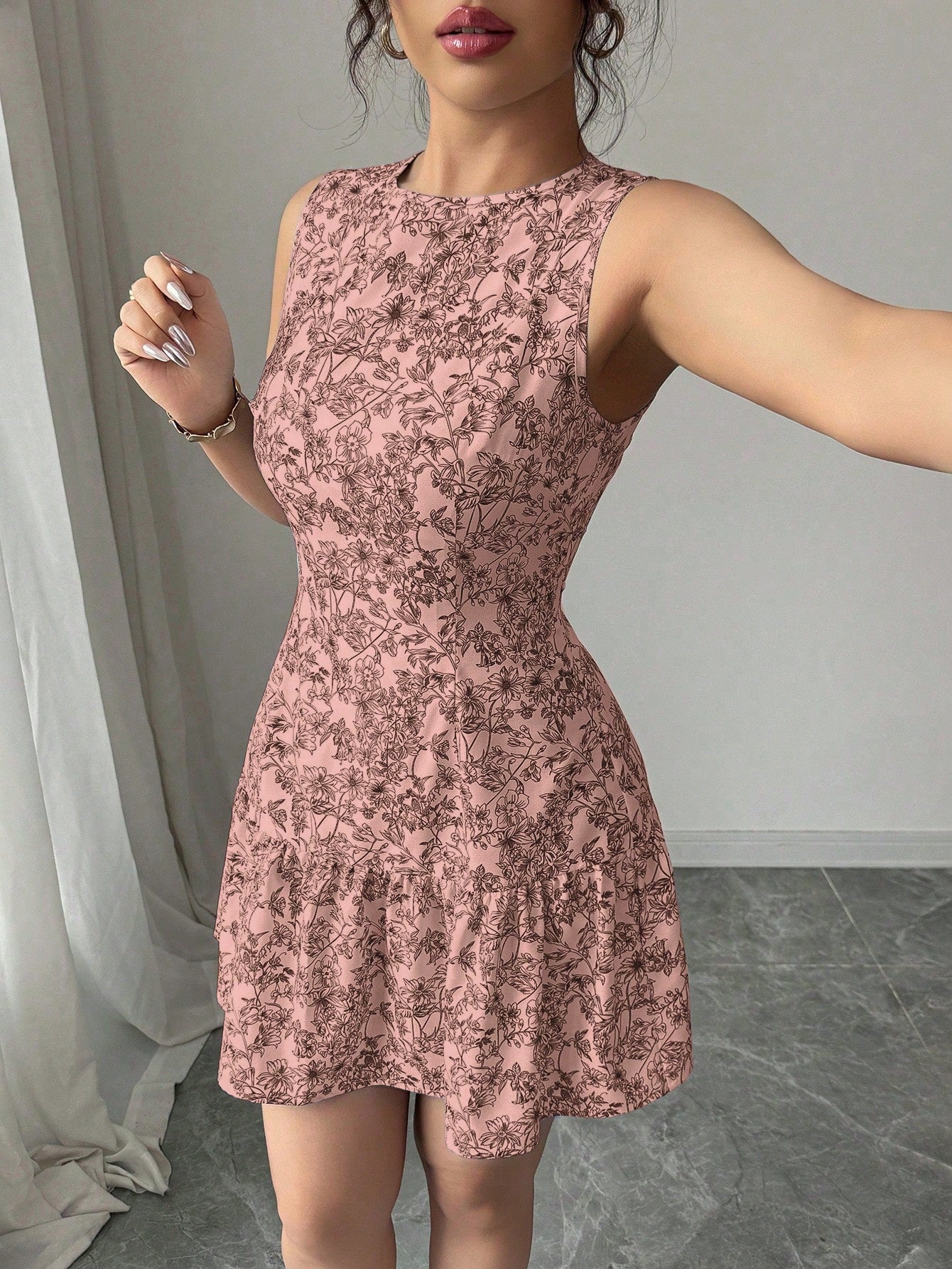 Women’s Woven Fabric Mini Dress, Sleeveless Design with Ruched Waist, Floral Print, 1 Piece, For Daily Wear