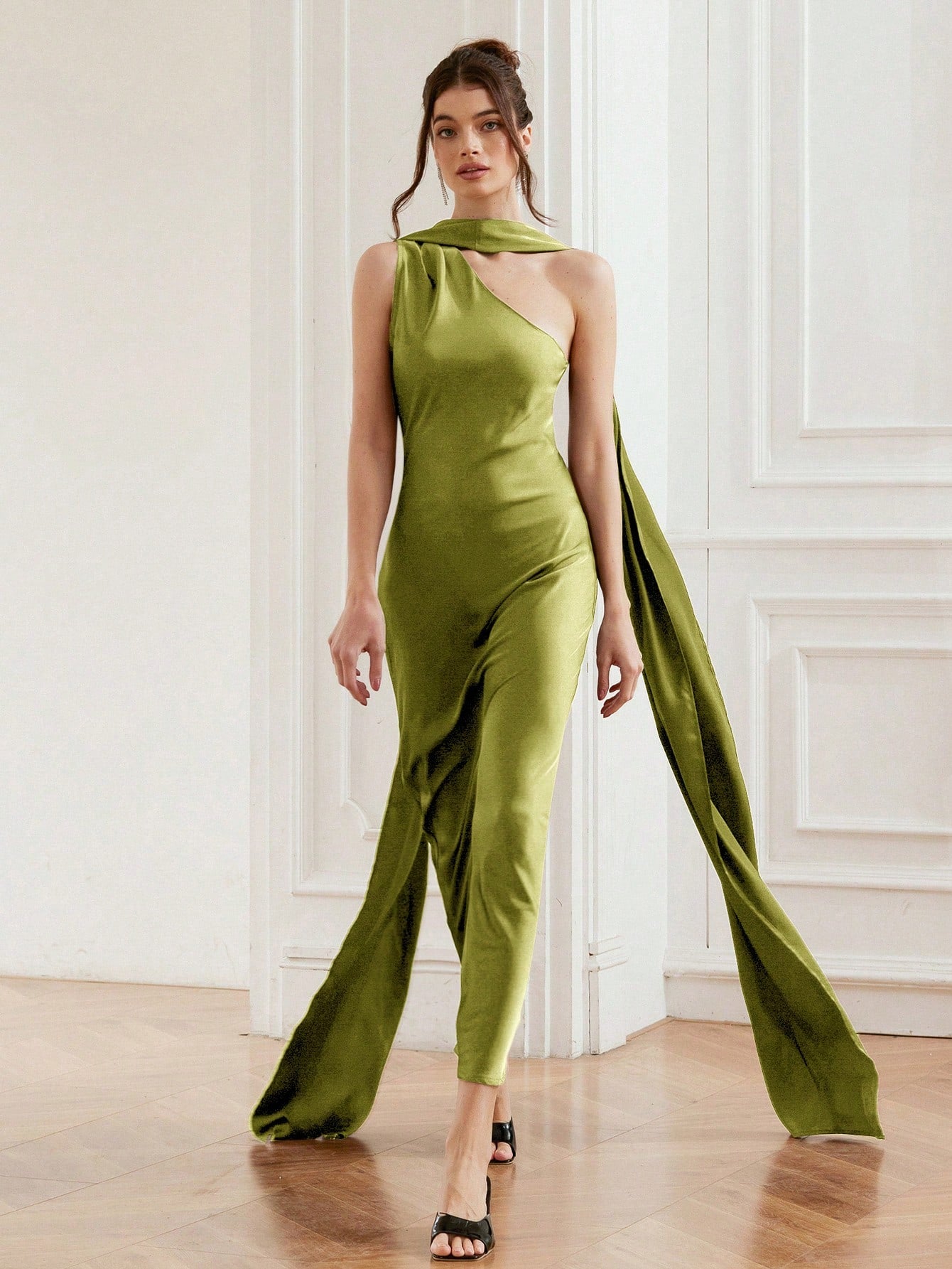 Satin Wrap Collar Sleeveless Oblique Shoulder Dress for Spring and Summer Occasions