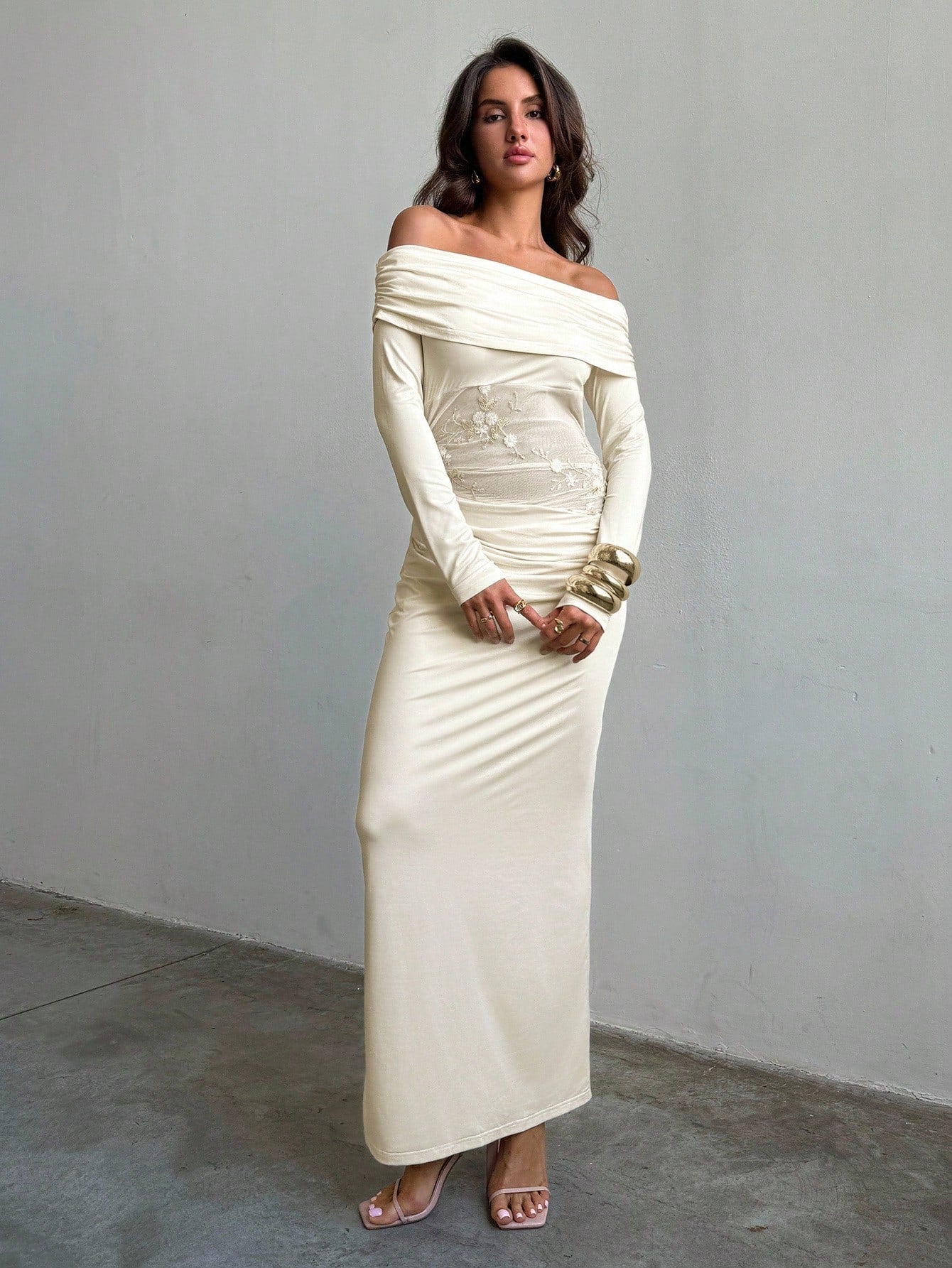 Off-Shoulder Waist Splice Embroidered Fitted Party Dress in Beige for Birthday, Wedding, and Evening Events