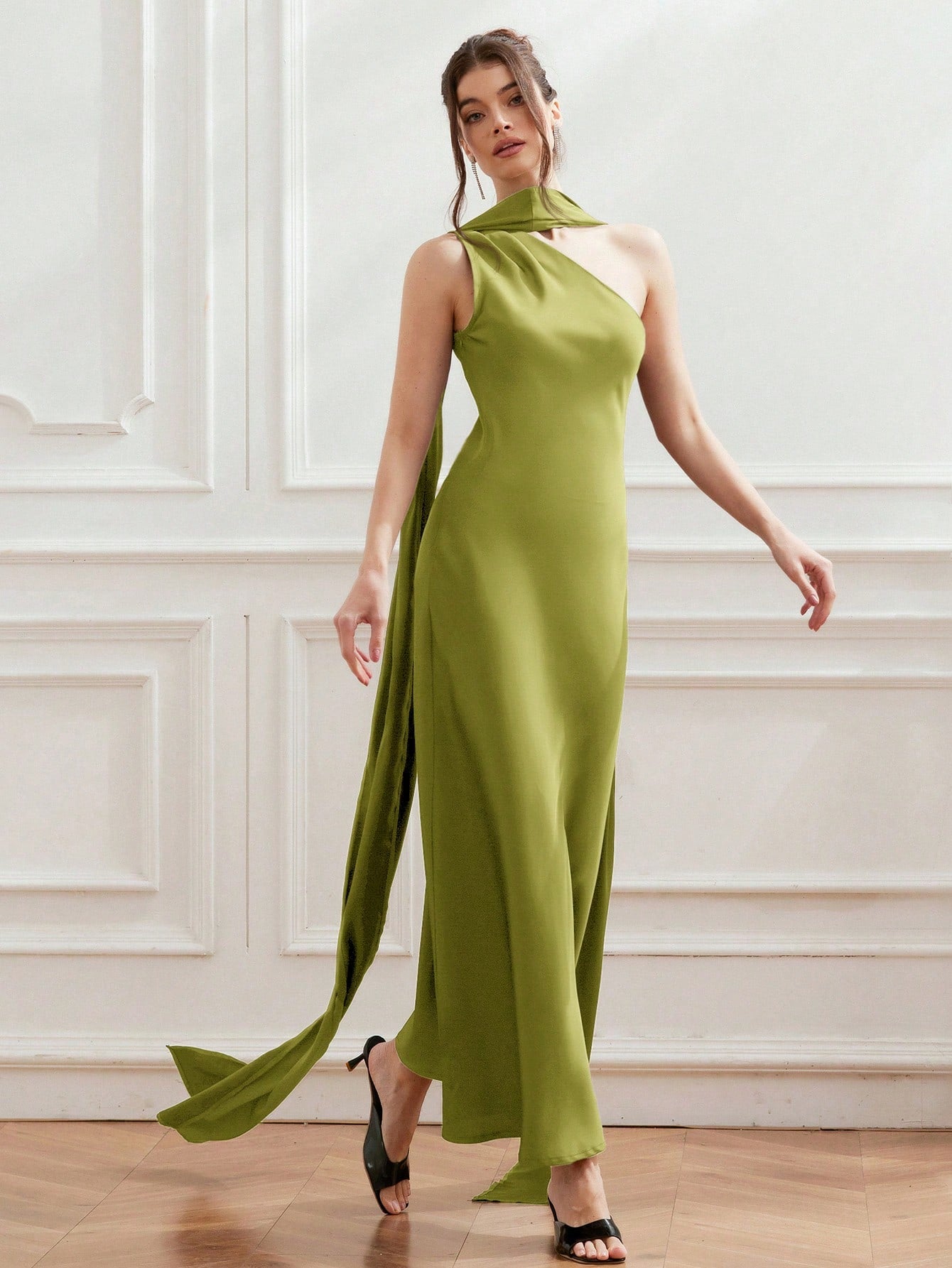 Satin Wrap Collar Sleeveless Oblique Shoulder Dress for Spring and Summer Occasions