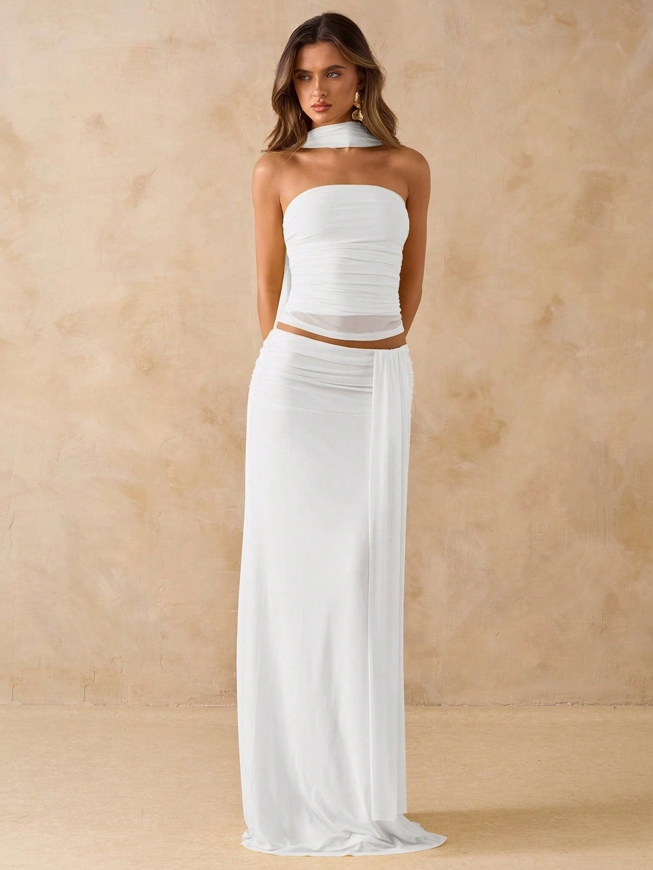 2-Piece Pleated Bandeau Top and Low-Waist Pleated Flounce Maxi Skirt Set in Mesh Fabric for Beach and Vacation Wear