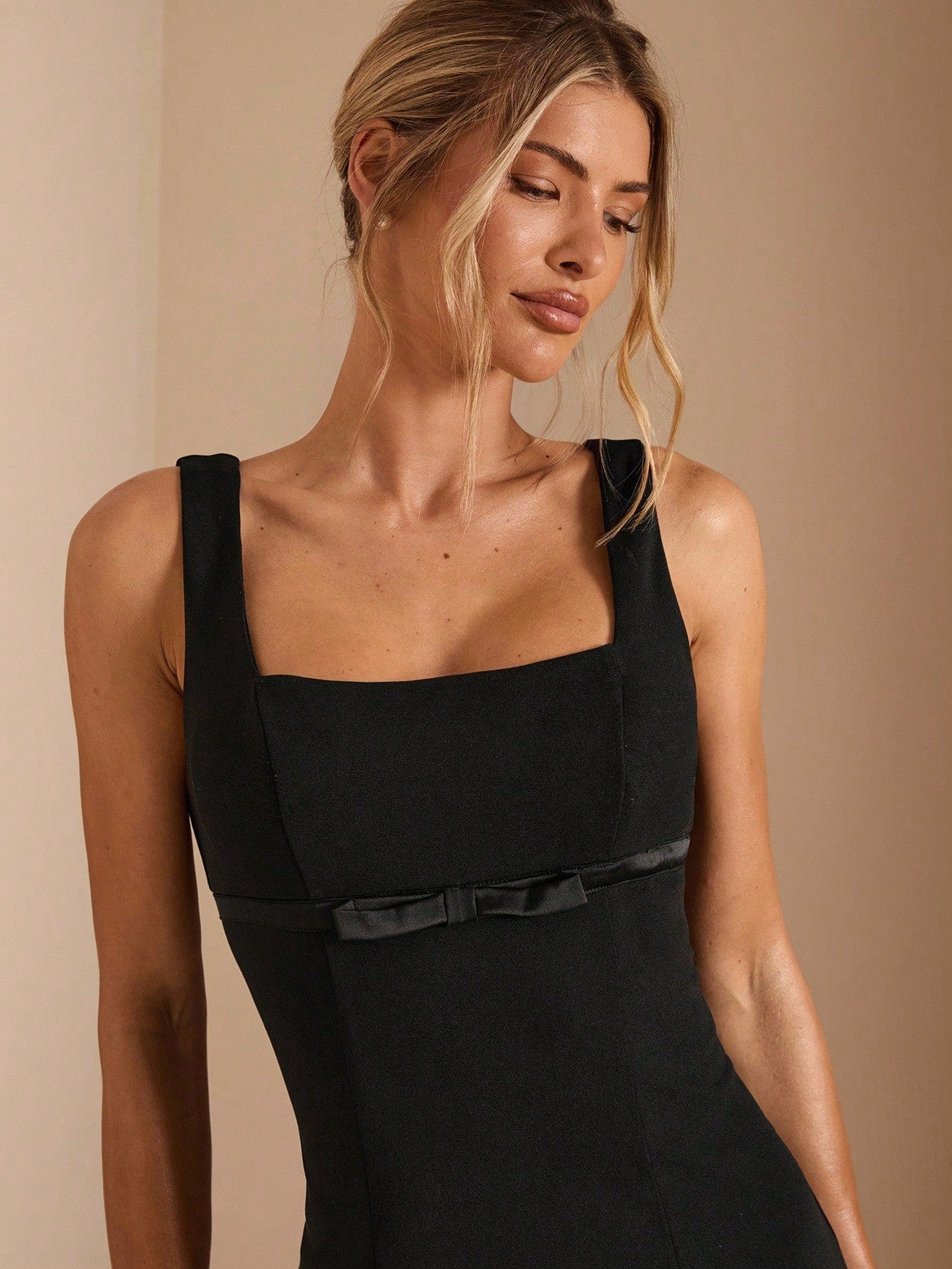 Women’s Woven Fabric Mini A-Line Dress, Square Neck Design with Bow Detail, 1 Piece, For Autumn and Winter Wear