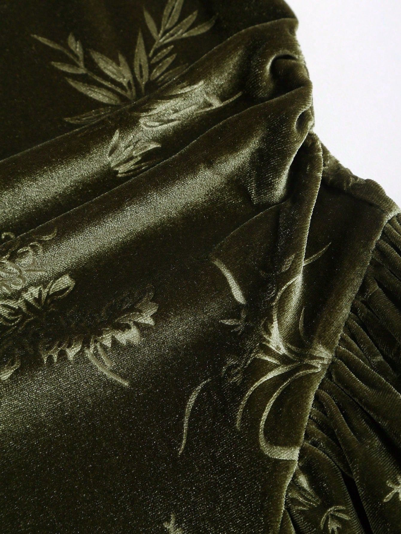 Velvet Fabric Dress Olive Green Color Single Piece Pleated Print Sleeveless Strap Design For General Occasions