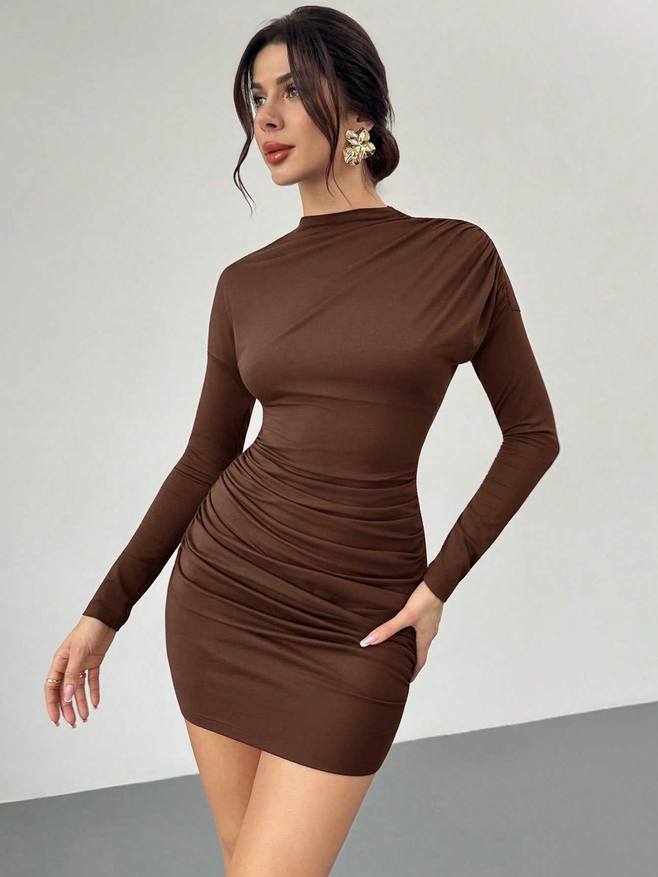 Women’s Woven Fabric Mini Dress, Long Sleeve Design with Ruched Detail, Solid Pattern, 1 Piece, For Daily Wear