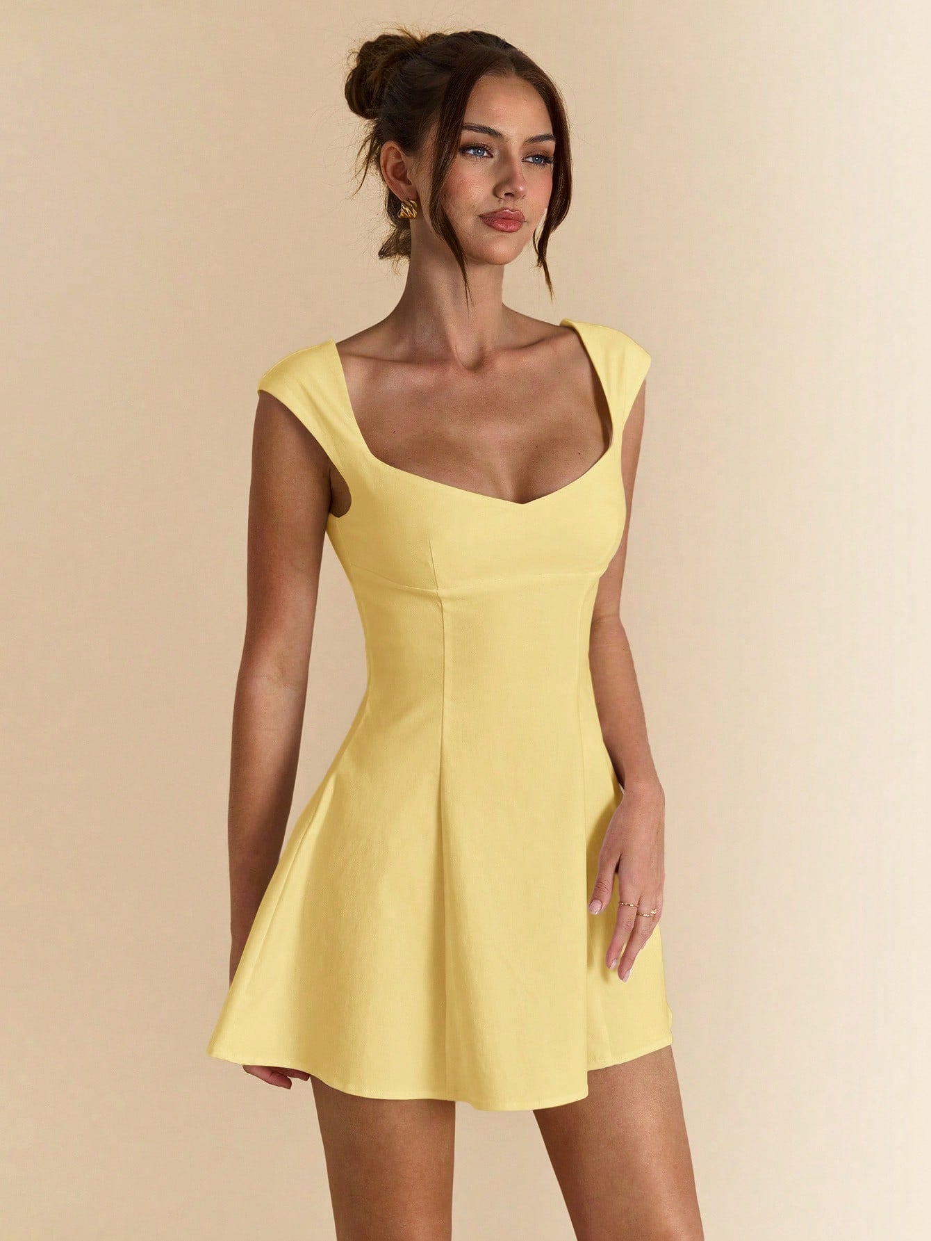 Square Neck Open Back Flowy Dress for Spring and Summer Wear